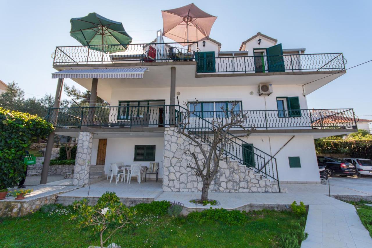 Apartments By The Sea Slatine, Ciovo - 1126 Τρογκίρ Εξωτερικό φωτογραφία