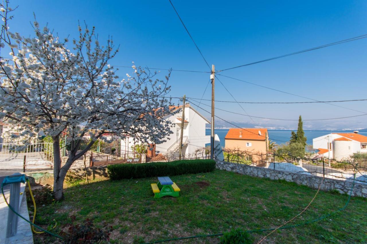Apartments By The Sea Slatine, Ciovo - 1126 Τρογκίρ Εξωτερικό φωτογραφία