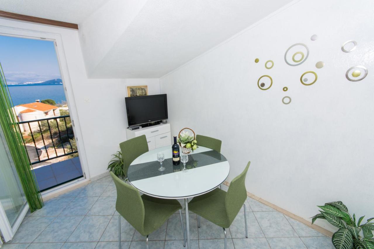 Apartments By The Sea Slatine, Ciovo - 1126 Τρογκίρ Εξωτερικό φωτογραφία