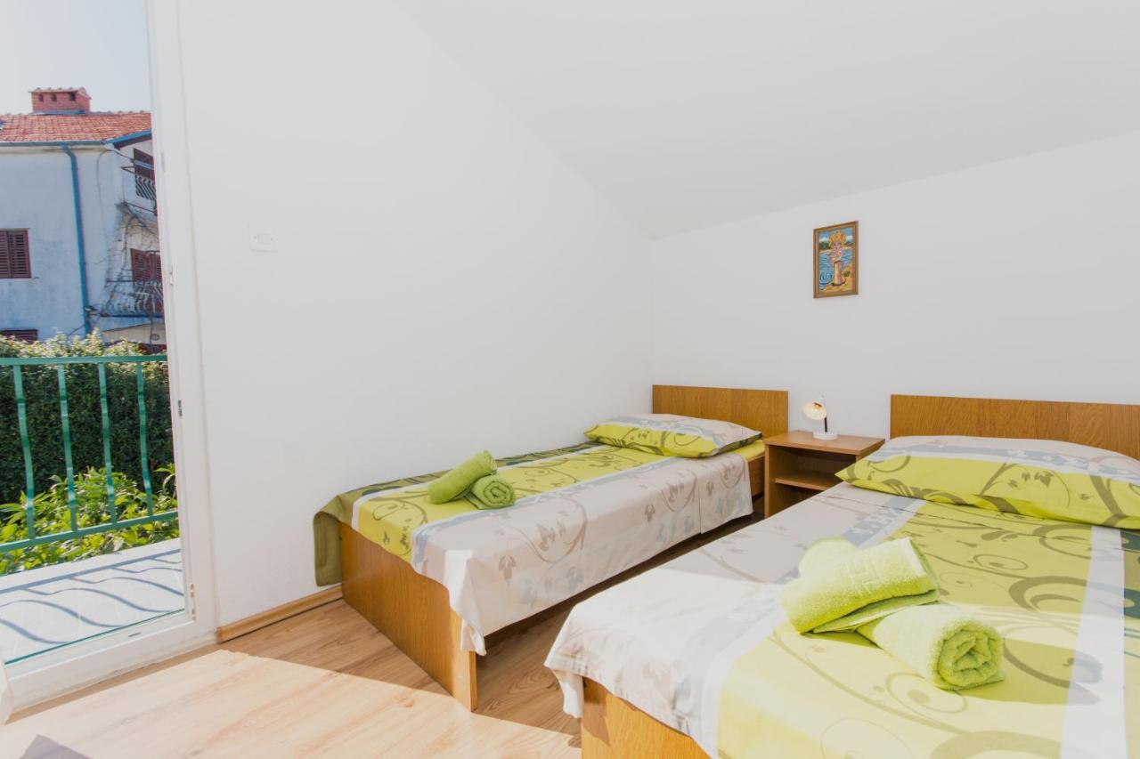 Apartments By The Sea Slatine, Ciovo - 1126 Τρογκίρ Εξωτερικό φωτογραφία